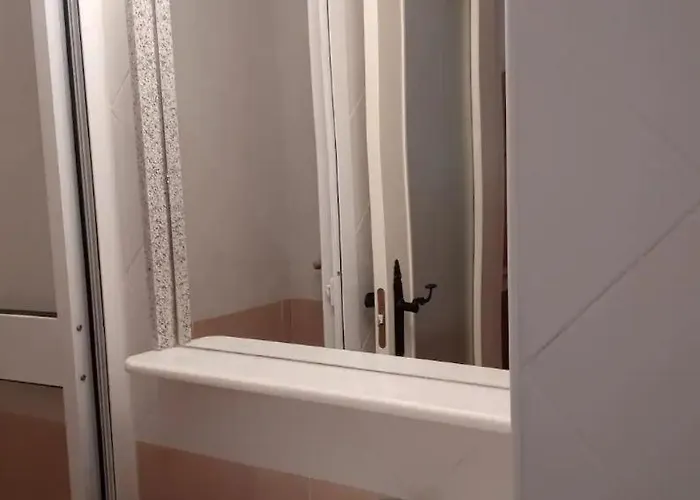 Jaloque بيت ضيافة تريفة